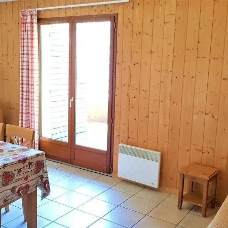 Chalet Duplex 3 Pieces Pour 7 Pers. Avec Terrasse Et Parking Gratuit - Fr-1-504-79